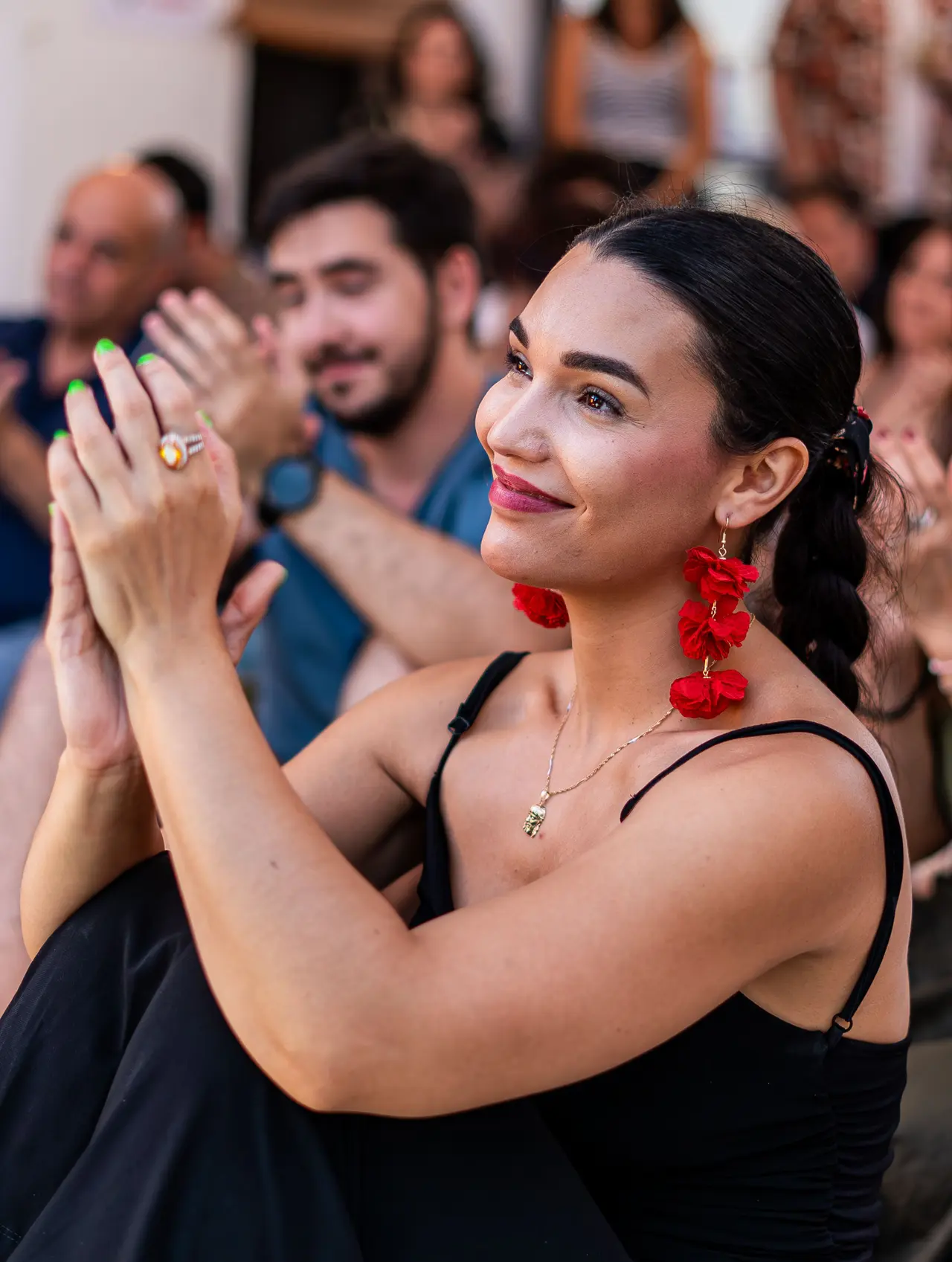 Dancer clapping
